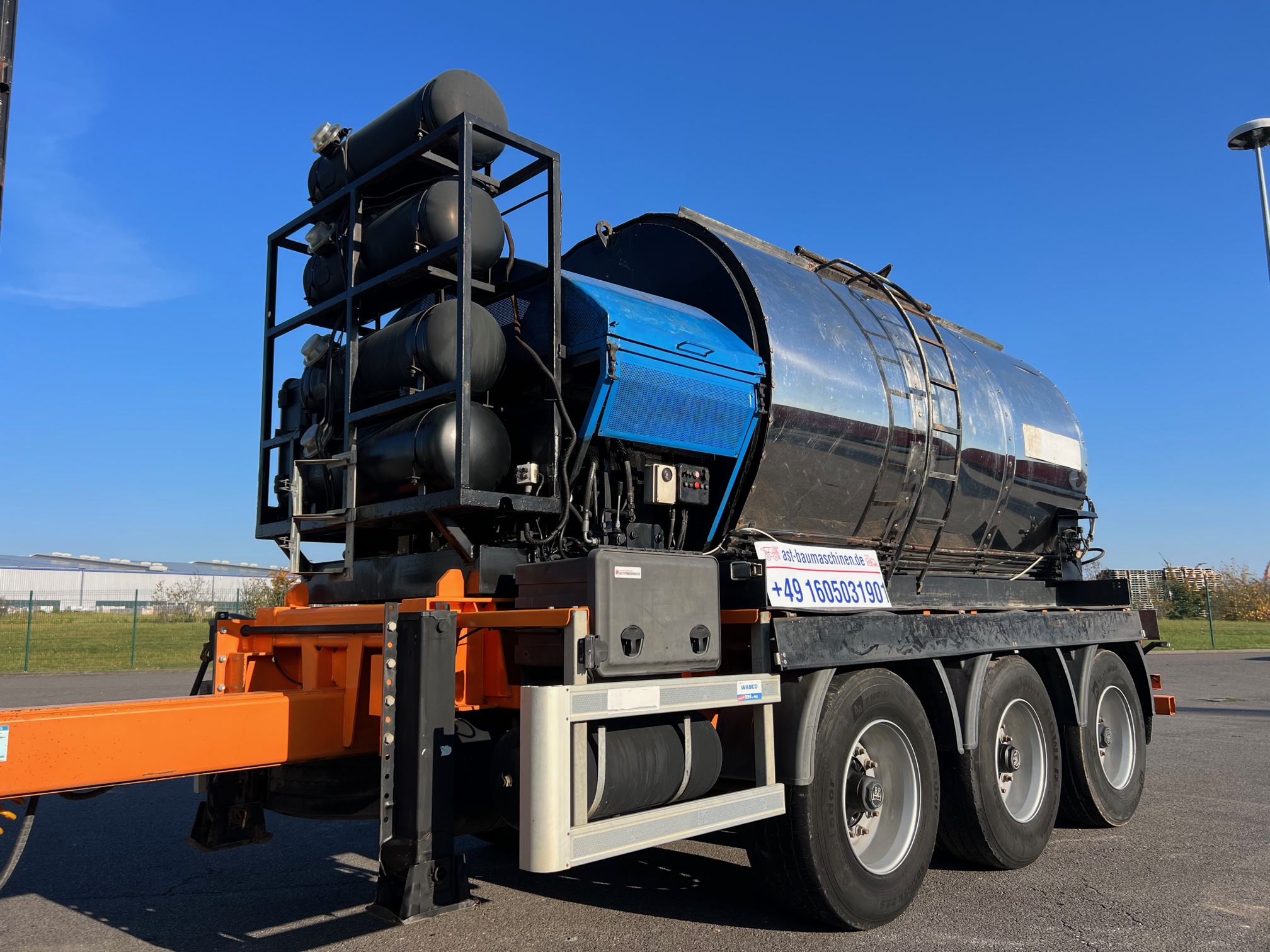 Bitumenkocher GKL 3-Achs-Tandem-Anhänger , Inhalt 8000 Liter – Bild 4