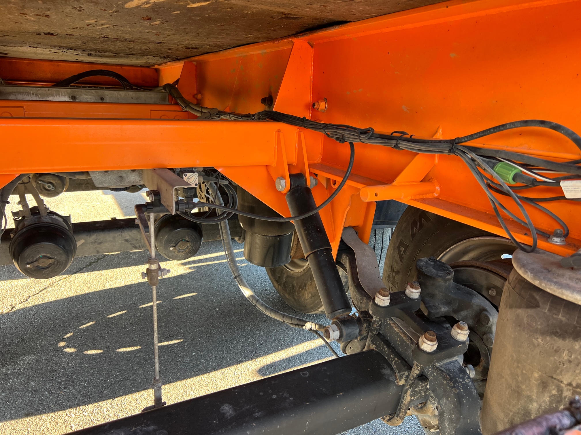 Bitumenkocher GKL 3-Achs-Tandem-Anhänger , Inhalt 8000 Liter – Bild 9