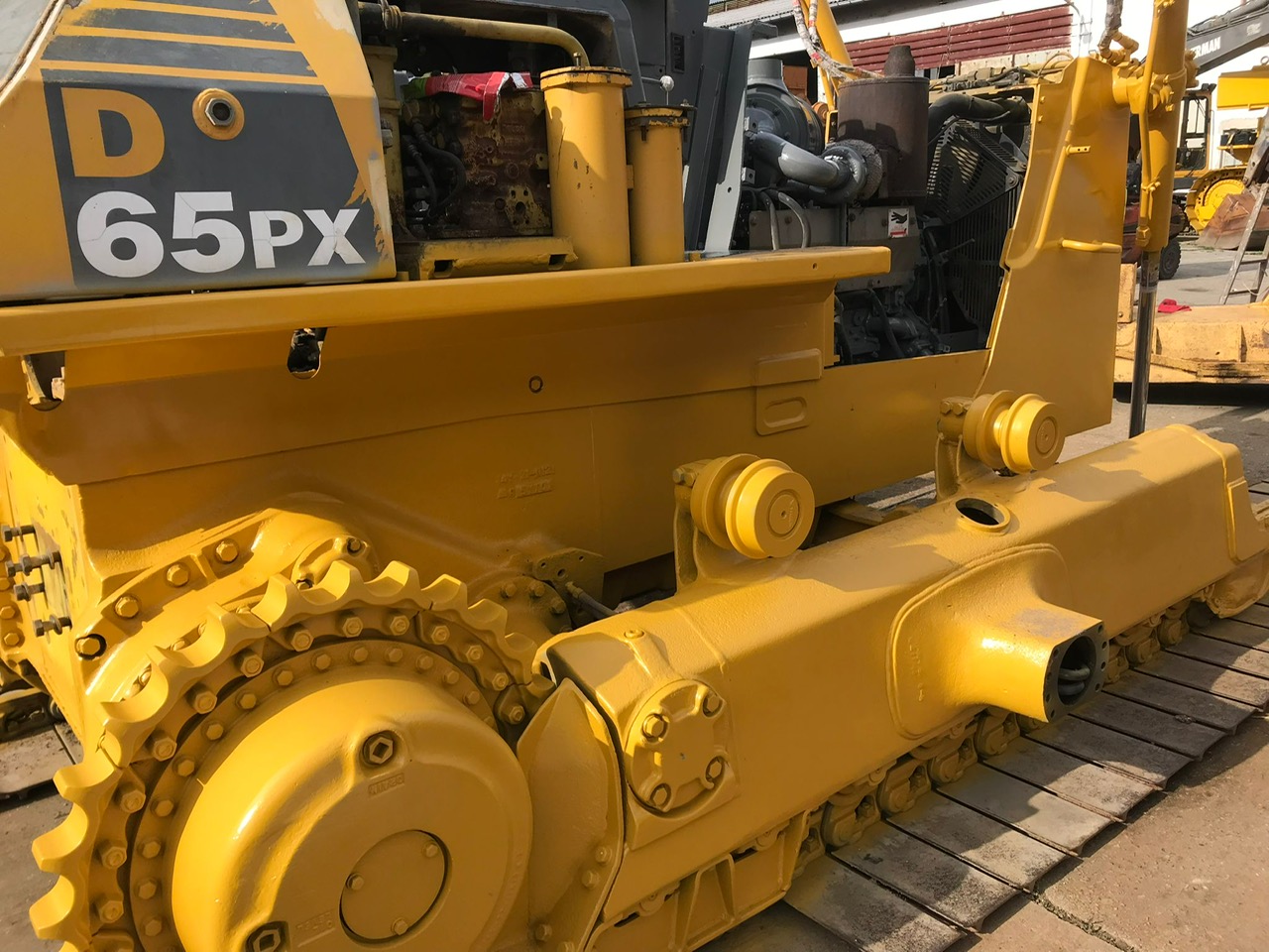 Komatsu D65PX12 – Bild 19